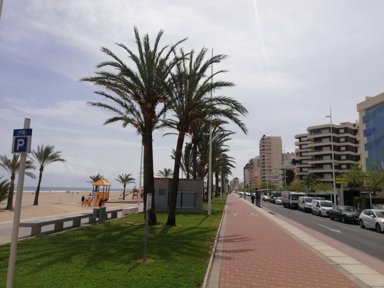 Duplex Altamar Solo Familias Serviplaya Gandía Εξωτερικό φωτογραφία